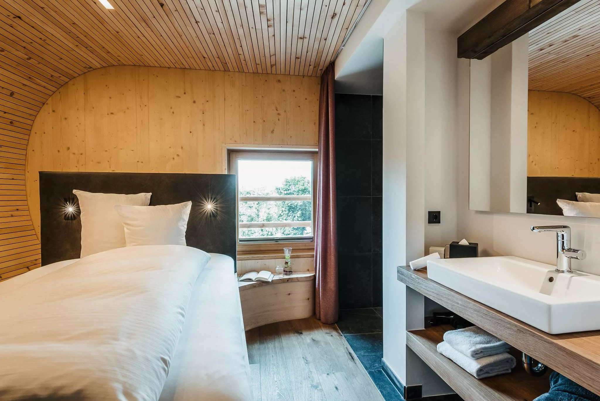 202403-werdenfelserei-chalet-suite-9-min